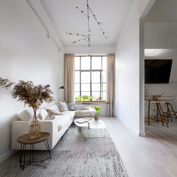 Superquarz garantisce uniformità visiva per ambienti di lavoro ordinati.