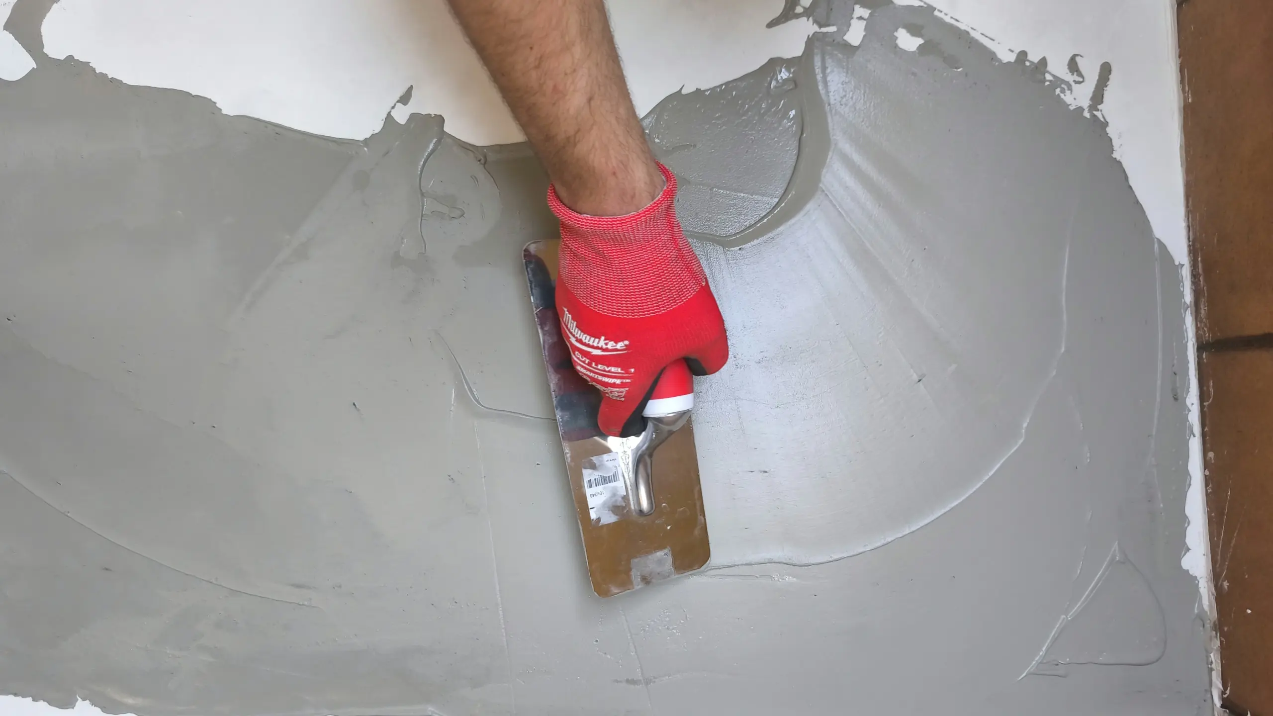 pavimento-in-microcemento-scaled