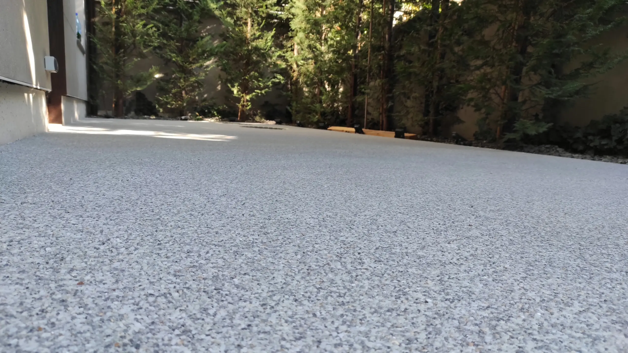 pavimento-drenante-per-esterni-scaled